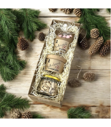 Mandľové trio v darčekovom balení – lahodný darček pre babičku a dedka | Babickarstvo.sk