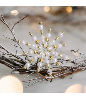 Kreatívna sada – vianočné hviezdy z korálikov | Darček pre babičku